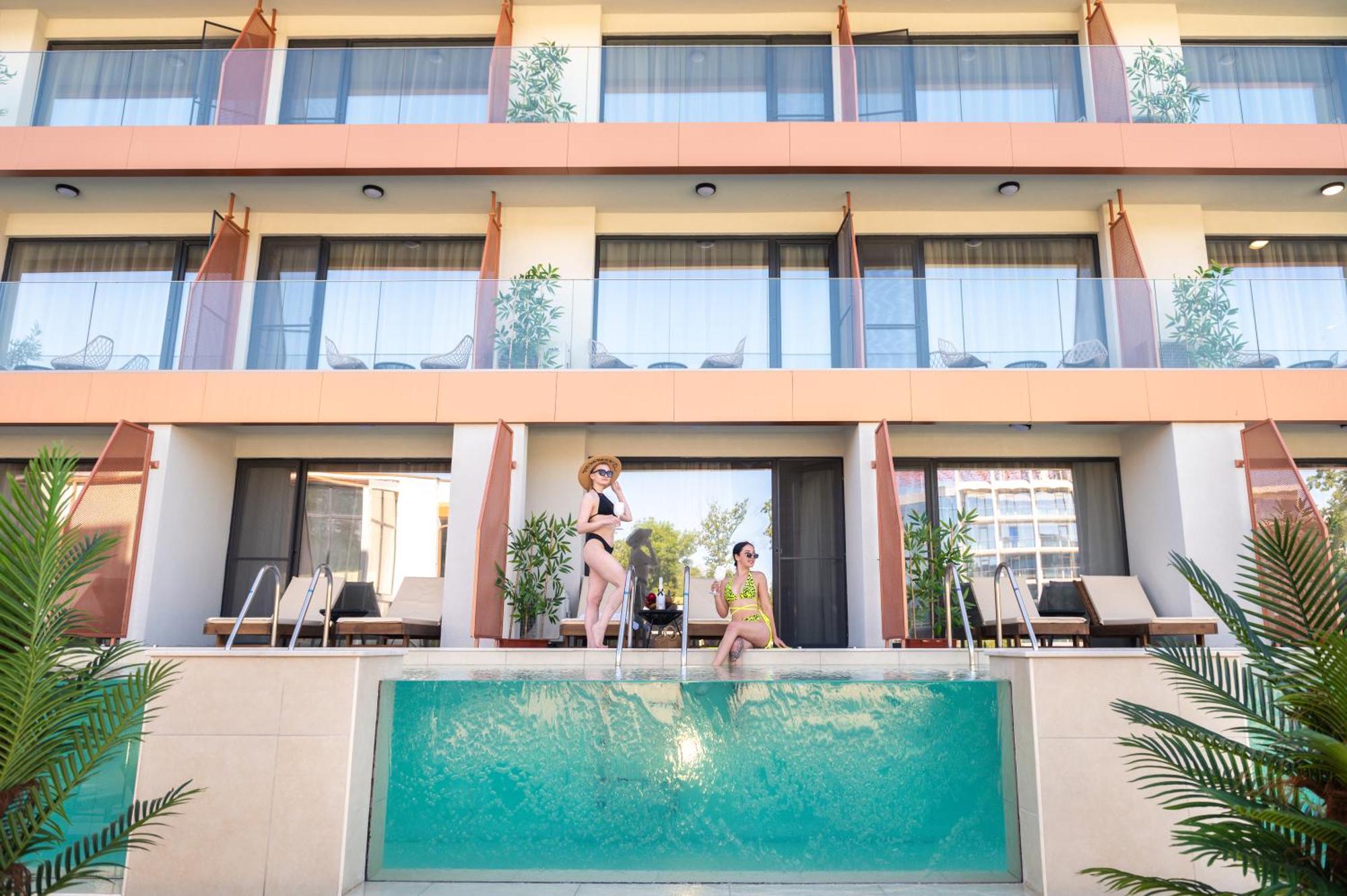 Hotel Palms Beach Kiten Exterior photo